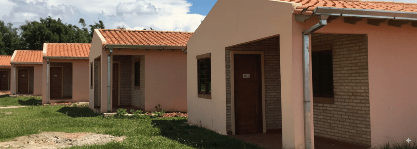 Desarrollo de Viviendas de Interés Social - Imagen 1